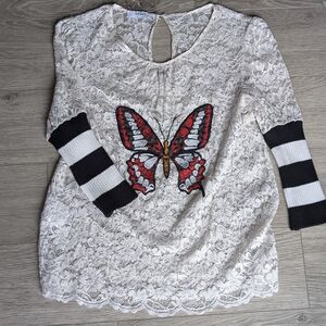 Retro Italian Made Lace Top